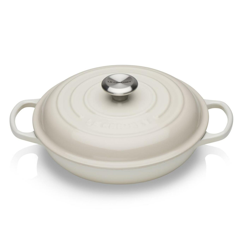Le Creuset Signature Cast Iron Shallow Casserole Dish in Meringue 26cm